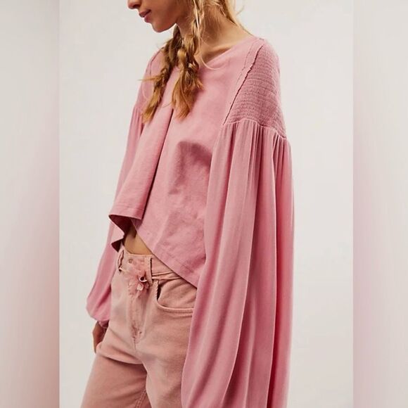 Free People Kathy Smocked Long Sleeve Tee Blush Rose Size M - Picture 2 of 12